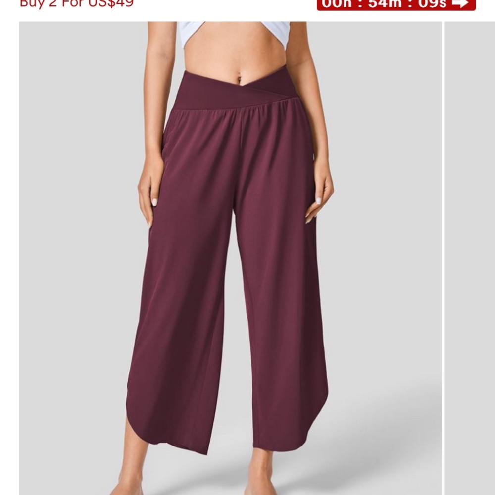 NWT. Split resort pants.